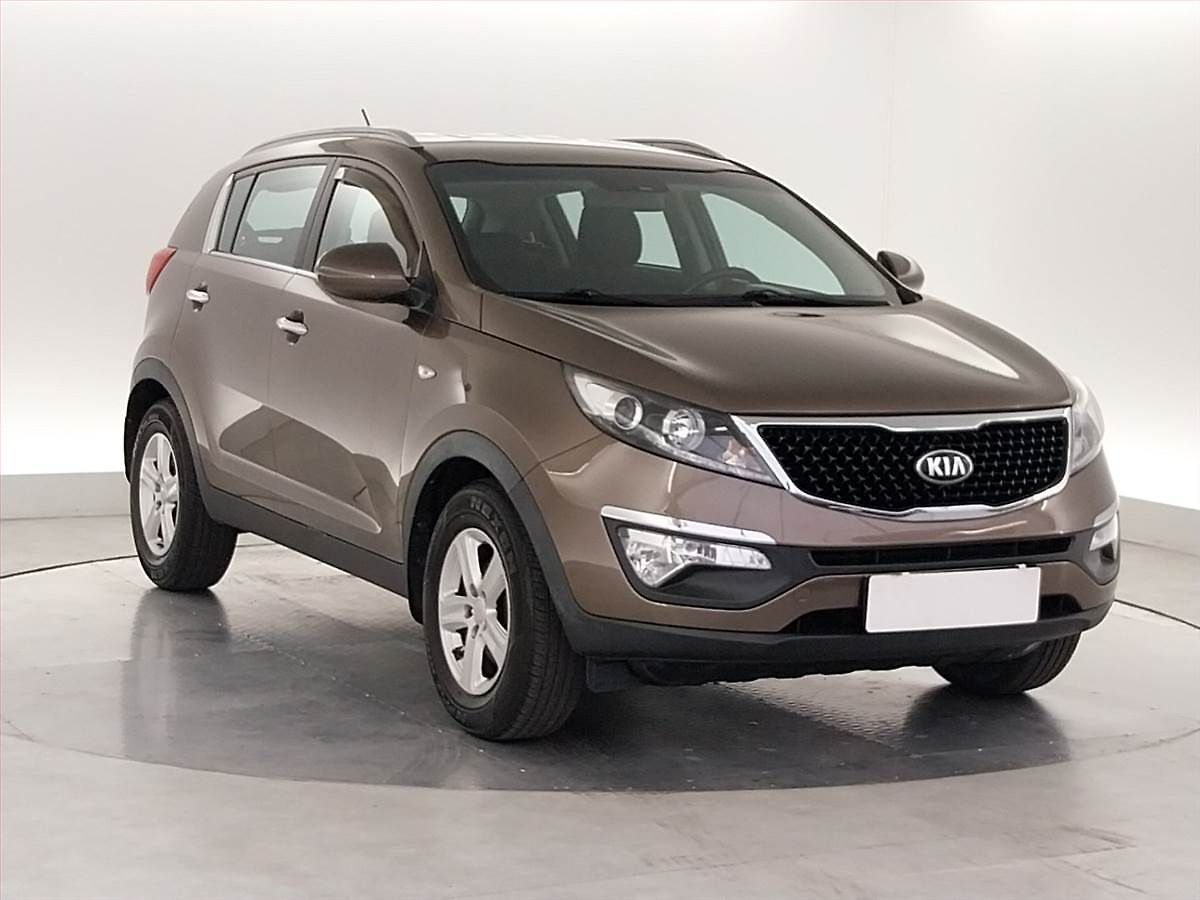 Kia Sportage 1.7 CRDi, Serv.kniha, Xenony