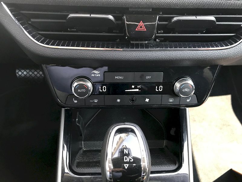 Škoda Fabia (2025) Top Selection 1,0 TSI DSG - fotka 15 z 27
