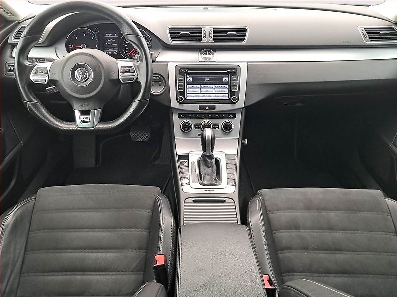 Volkswagen CC (2014) R-line 2.0 TDI, 4X4, Automat - fotka 8 z 18