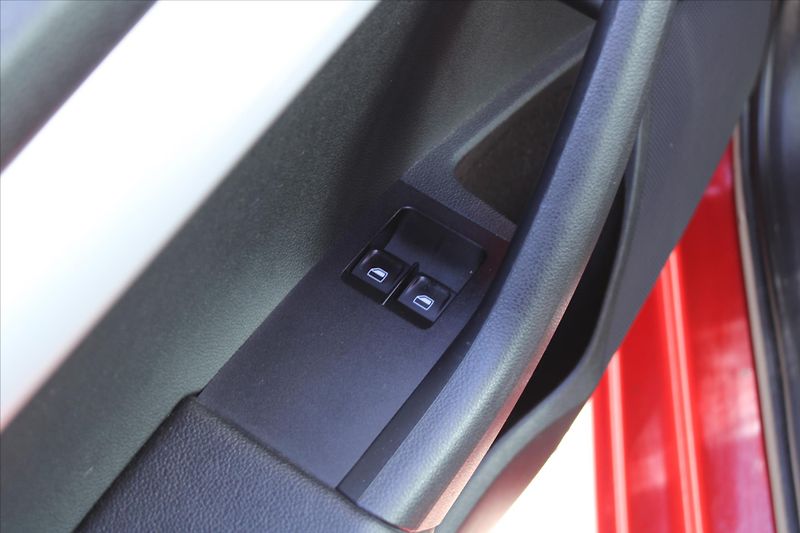 Škoda Octavia 1.6TDI 77kW TAŽNÉ ZAŘ. ČR - fotka 12 z 19