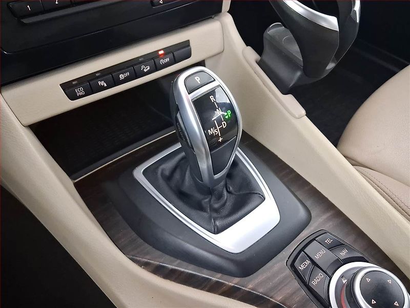 BMW X1 (2012) M Sport xDrive20d, 4X4 - fotka 13 z 24