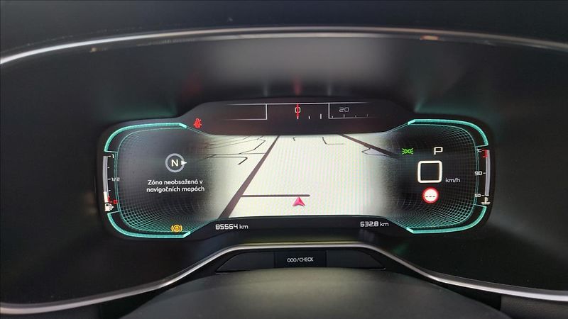 Citroën C5 Aircross 1,5   Feel BHDi EAT8 ČR - fotka 17 z 19