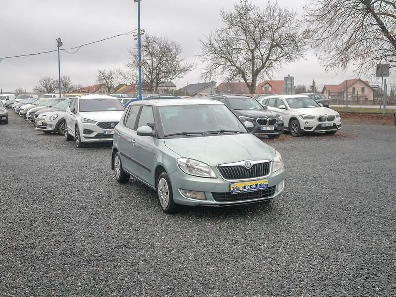 Škoda Fabia (2011) 1.2HTP 51KW – KLIMA - fotka 3 z 30