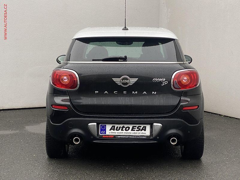 Mini Cooper S (2014) 2.0 D 4x4, Bixen, navi, park - fotka 5 z 18