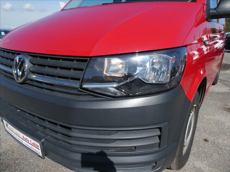 Volkswagen Transporter 2,0 TDi 75kW 9.míst, serviska - fotka 4 z 43