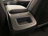 Volvo XC60 B4 AWD PLUS DARK AUT REZERVACE - náhled 31