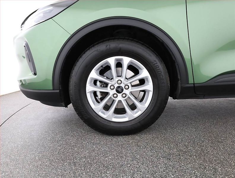 Ford Kuga (2025) 1.5 EcoBoost - fotka 16 z 16