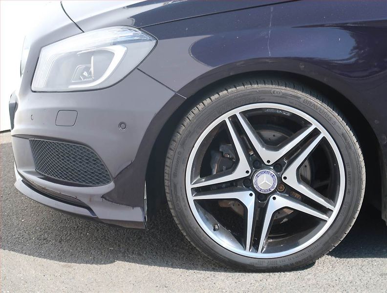 Mercedes-Benz Třídy A (2013) AMG line A 200 CDI, Automat - fotka 14 z 21