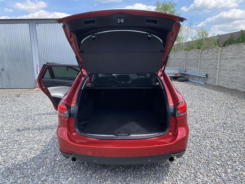 Mazda 6 2.2 SKYACTIVE 175PS 4x4 CR DPH - fotka 111 z 160