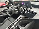 Peugeot 5008 (2025) ALLURE hybrid eDCS6 7míst 1maj - náhled 31