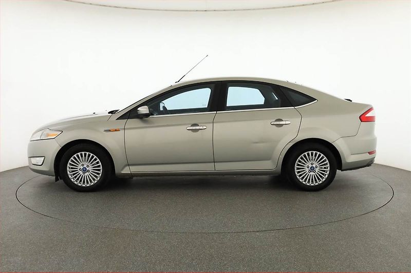 Ford Mondeo (2010) 1.8 TDCi, Serv.kniha, nová STK - fotka 3 z 13