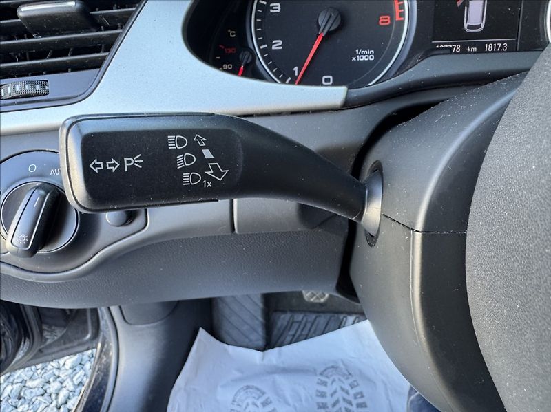 Audi A4 1,8 TFSi tažné 1.maj původ ČR - fotka 30 z 50