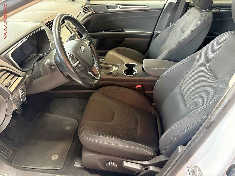 Ford Mondeo (2019) 1.5T, 2.maj,ČR, LED, výhřev - fotka 9 z 17