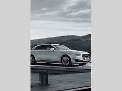 Genesis G90.