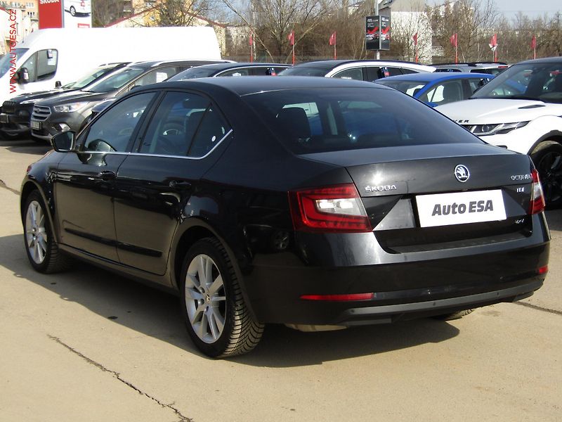 Škoda Octavia (2019) 1.6TDi 4x4, 1.maj,ČR, Style - fotka 6 z 17