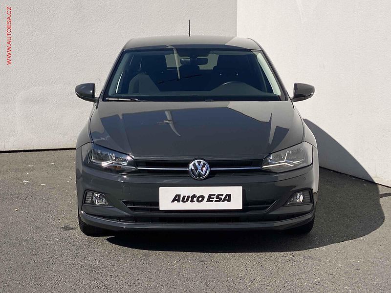 Volkswagen Polo (2018) 1.0i, Comfortline, park. - fotka 2 z 17