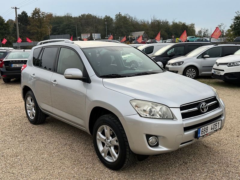 Toyota RAV4 2.2 D-CAT 110KW*4X4*71.TIS KM* - fotka 10 z 28