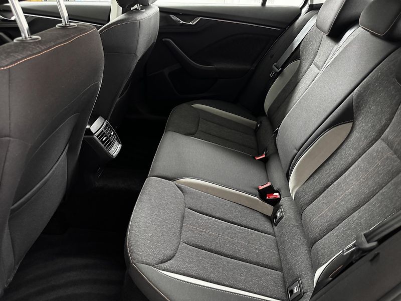 Škoda Kamiq (2020) Style 1.6 TDI 85 KW DSG - CZ - fotka 22 z 24