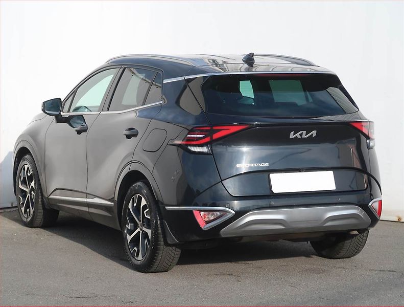 Kia Sportage (2023) 1.6 T-GDI MHEV - fotka 4 z 30