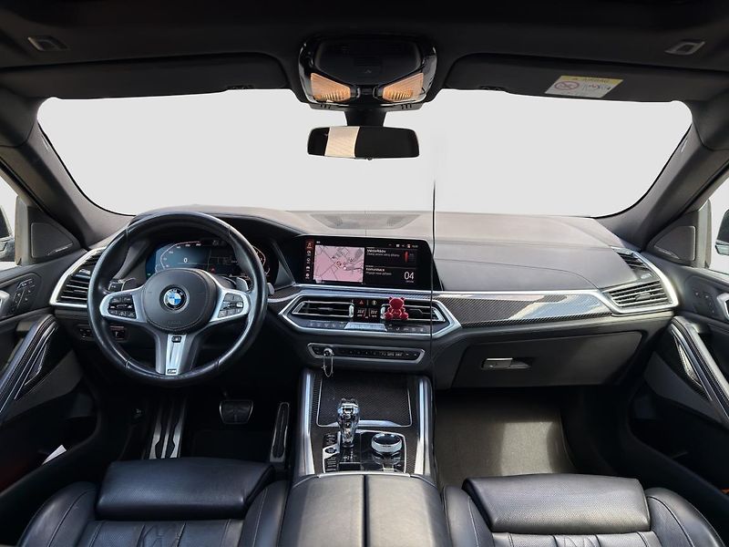 BMW X6 xDrive40i - fotka 4 z 22