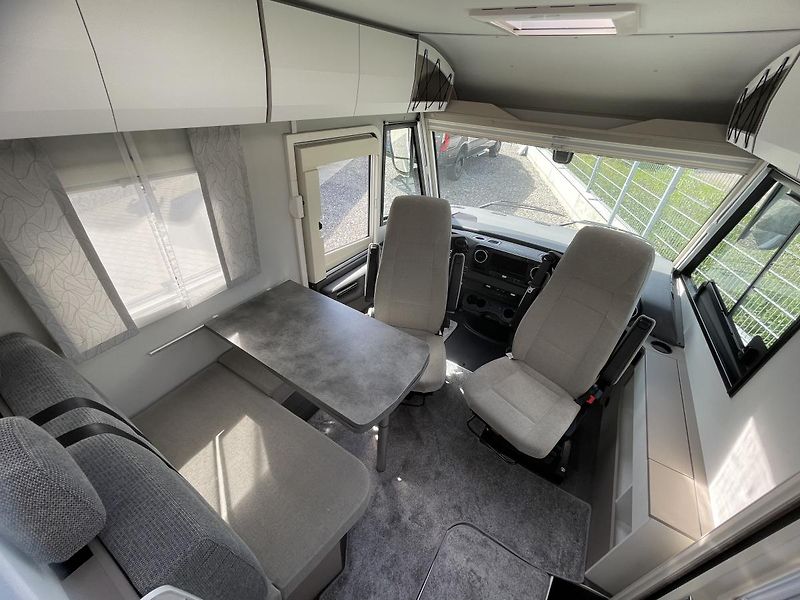 Frankia (2025) NEO M I7GDK - MB 2,0l/170HP - fotka 21 z 36