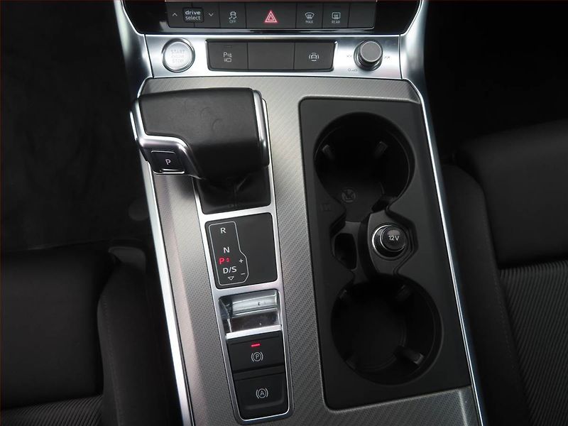 Audi A6 (2019) 40 TDI - fotka 13 z 31
