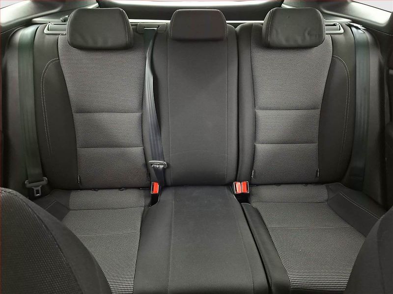 Hyundai i30 (2012) 1.6 MPI, Tempomat - fotka 10 z 15