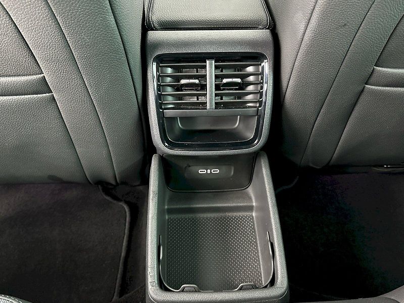 Škoda Octavia (2025) Combi DSG 1.5TSI 110kW SportLi - fotka 27 z 33