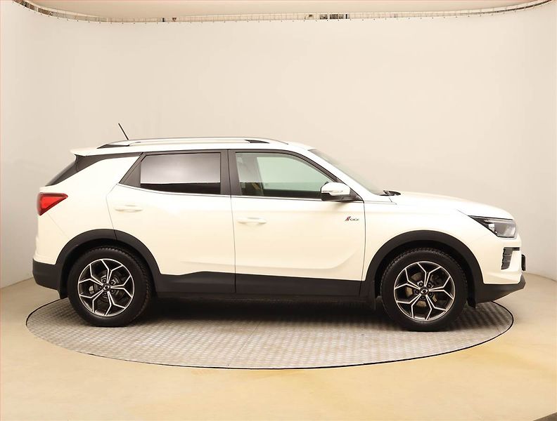 SsangYong Korando (2023) Style Plus 1.5 T-GDI - fotka 6 z 21