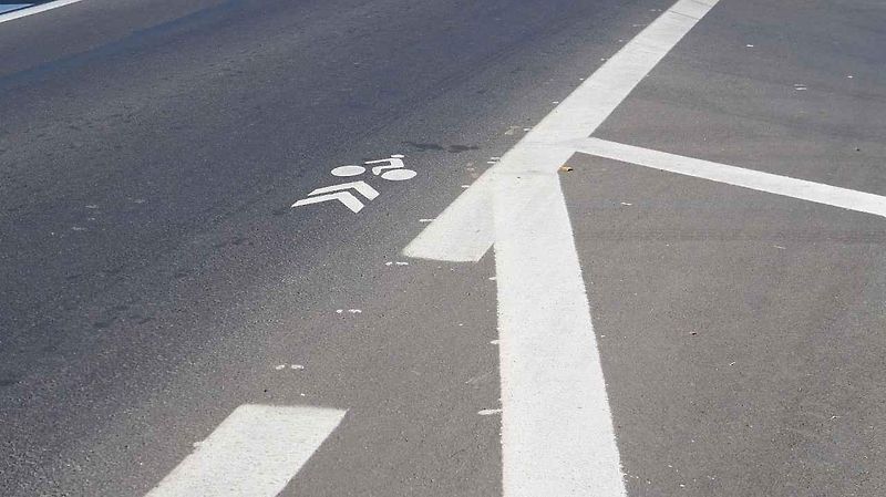 Konec vyhrazeného pruhu pro cyklisty