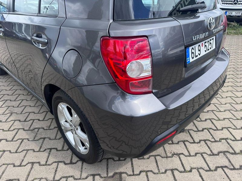 Toyota Urban Cruiser (2010) 1,3i 74 KW SPOJKA STK - fotka 13 z 45