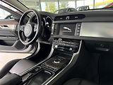 Jaguar XF 20d AUT*Panorama*Distronic - náhled 13
