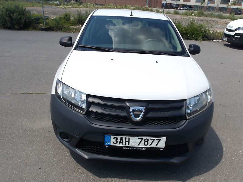 Dacia Sandero 1,2i ČR NAJ.66000km !!! - fotka 3 z 19