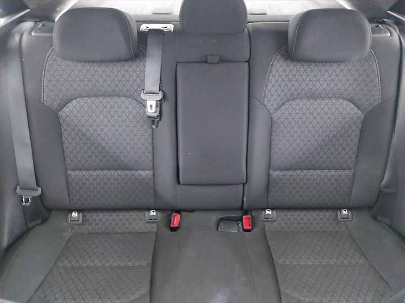 Kia Ceed (2019) 1.6 CRDi, Serv.kniha, Navi - fotka 10 z 19