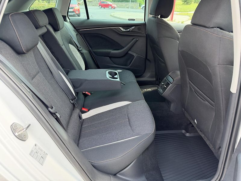 Škoda Scala 1,0 TSi/85kW Selection - fotka 52 z 75