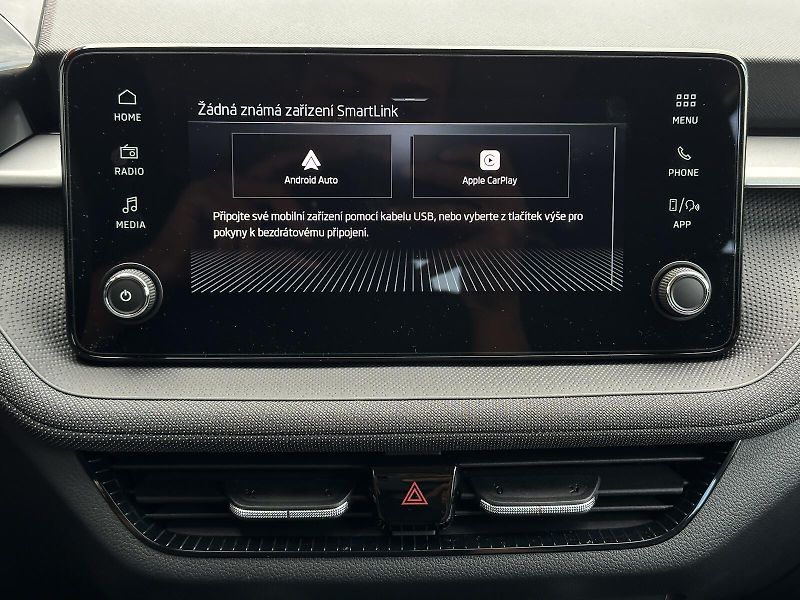 Škoda Fabia 1.0TSi 95PS LED V.Cockpit Clim - fotka 25 z 34