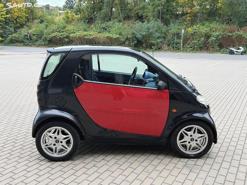 Smart Fortwo (2000) 0.6i, 40kw Automat - fotka 6 z 14