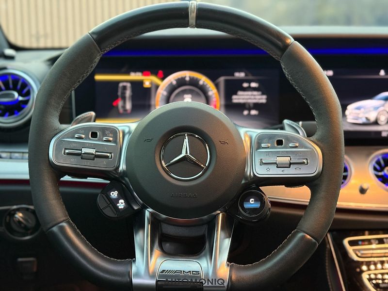 Mercedes-Benz Třídy E (2019) AMG E63s Full vybava, 750PS    - fotka 22 z 38