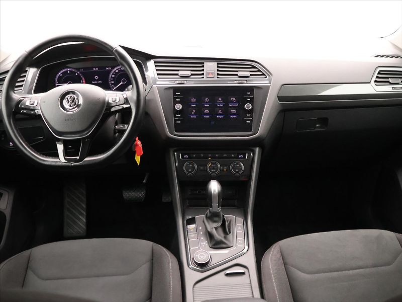 Volkswagen Tiguan 2,0 TDI 110kW 4M DSG Highline - fotka 21 z 28