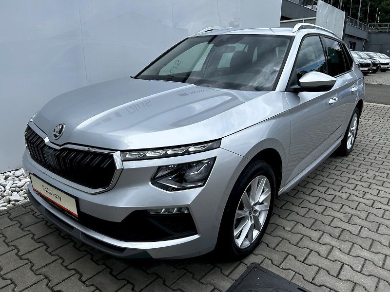 Škoda Kamiq (2025) 1.0 TSI 85kW MP6 Top Selection - fotka 32 z 33