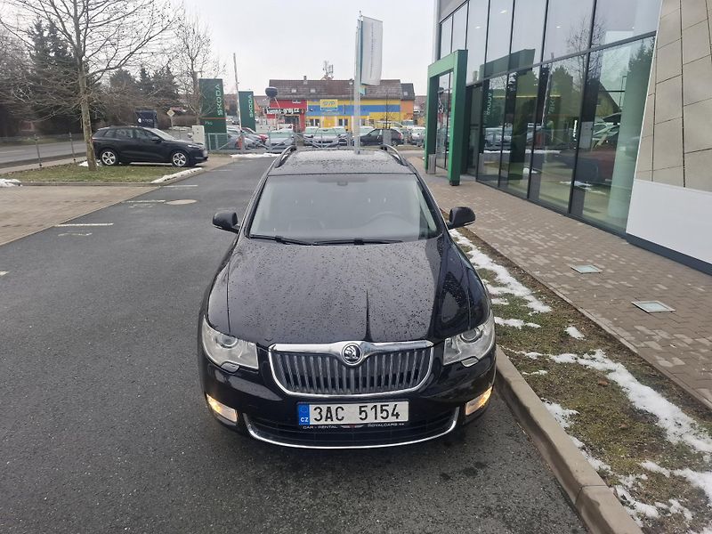 Škoda Superb (2011) II,2.0 TDI,125kW,1 maj - fotka 6 z 19