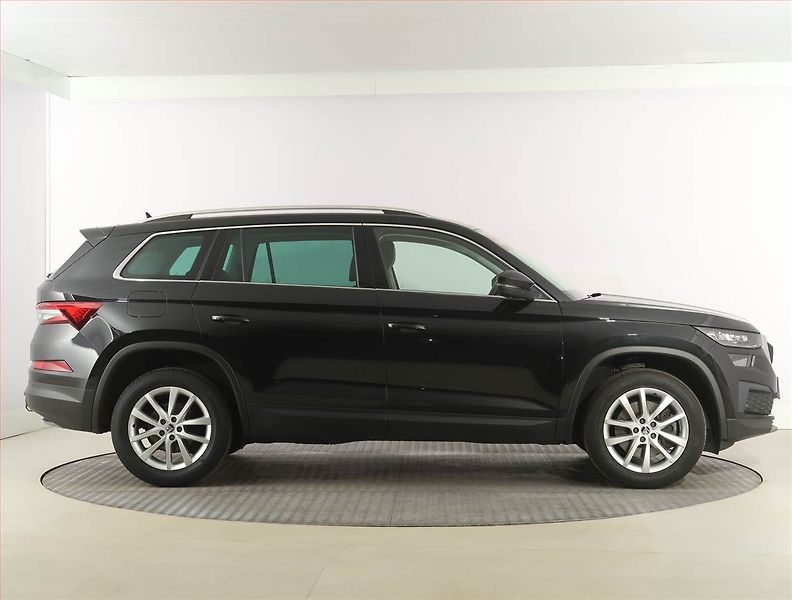 Škoda Kodiaq (2023) Style 2.0 TDI, 147kW, 4x4 - fotka 6 z 29