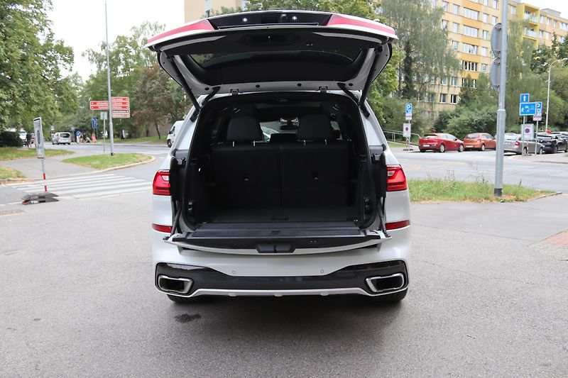 BMW X7 7místné SUV BMW X7 xDrive40i - fotka 51 z 67