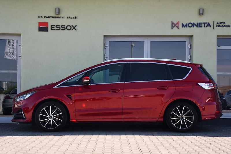 Ford S-MAX 2,0TDCi ČR 1.MAJITEL 140KW AT - fotka 2 z 53
