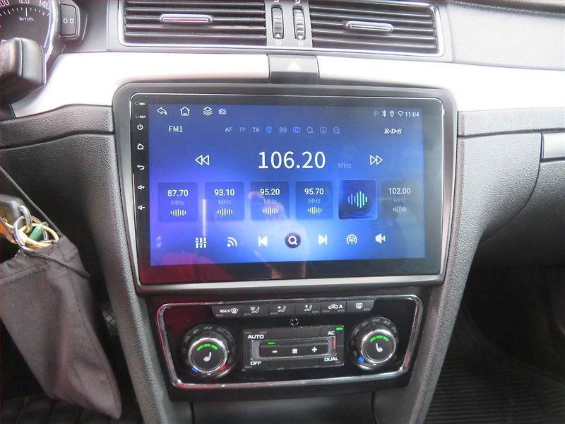 Škoda Superb (2010) 2.0 TDI, 4X4, Navi, Xenony - fotka 12 z 15