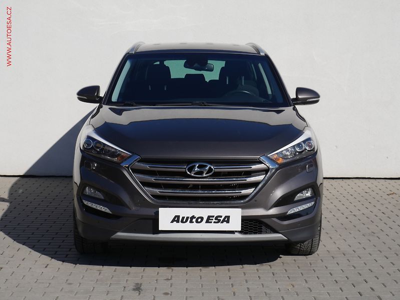 Hyundai Tucson (2016) 2.0CRDi 4x4, 1.maj,ČR, Navi - fotka 2 z 19