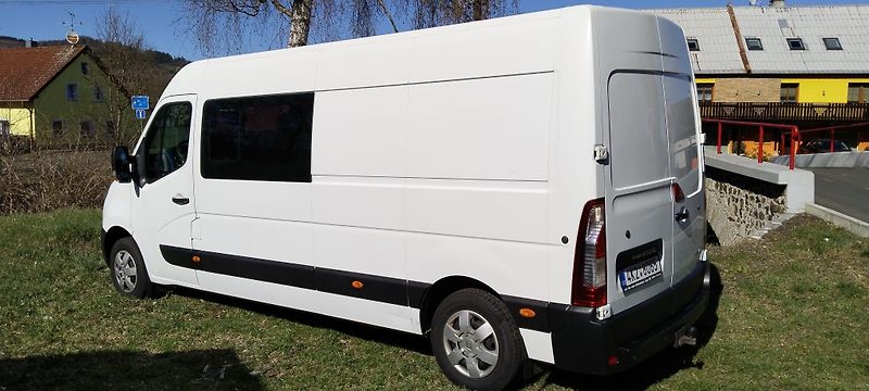 Renault Master (2017) 2.3 DCi 96 KW 7-míst 150tis km - fotka 6 z 11