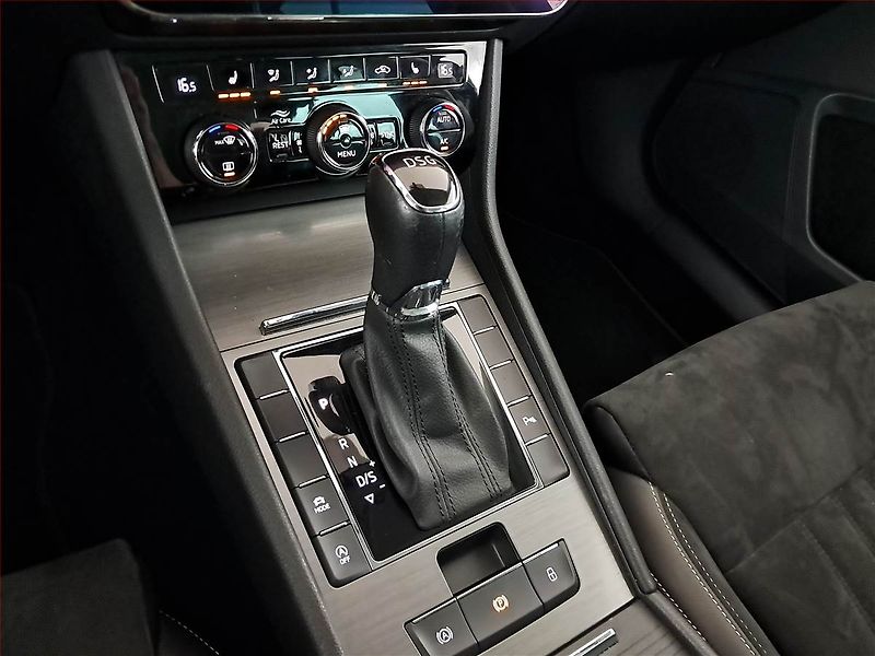 Škoda Superb (2021) Style 2.0 TDI - fotka 12 z 19