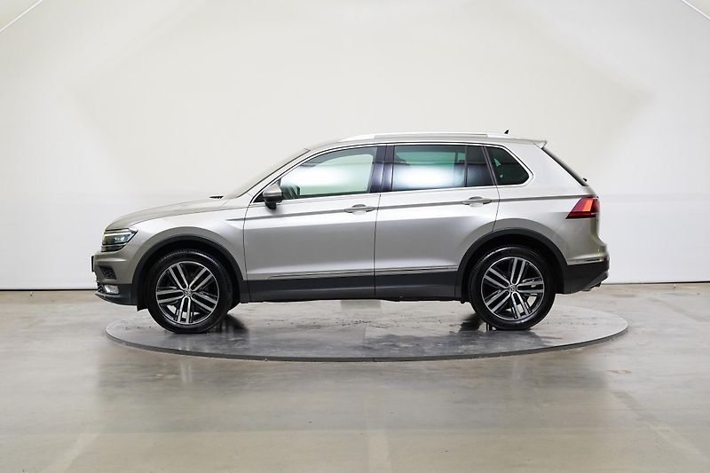 Volkswagen Tiguan - fotka 3 z 25