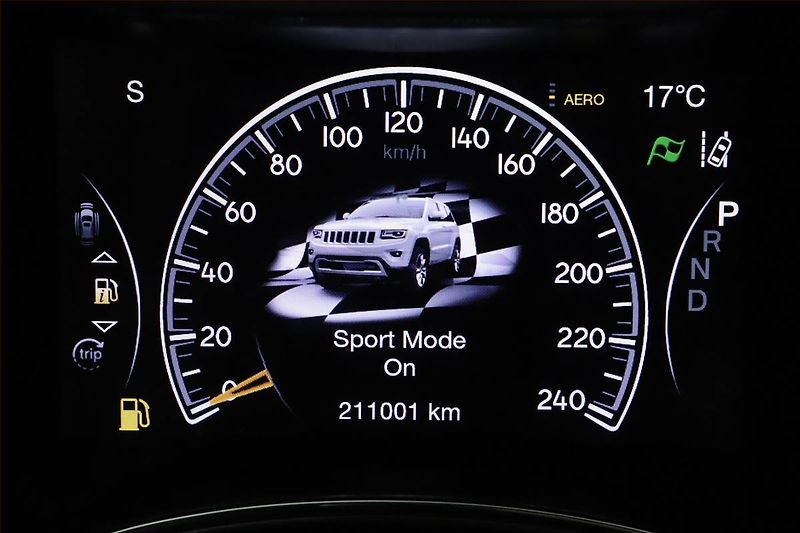 Jeep Grand Cherokee (2020) 3.0 CRD - fotka 12 z 22